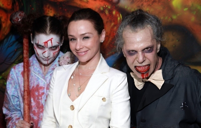 Blood_Manor_s_2010_Season_Grand_Opening_28529.jpg