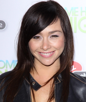 Take_Me_Home_Tonight_Los_Angeles_Premiere_2011_28329.jpg