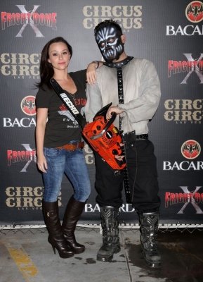 Click to view full size image
==============
Fright_Dome_2012_281429.jpg Fright_Dome_2012_281429.jpg