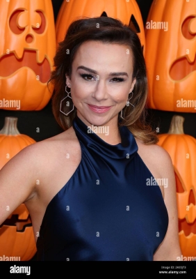 Click to view full size image
==============
Halloween_Ends_Premiere2025_283029.jpg Halloween_Ends_Premiere2025_283029.jpg