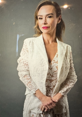 Click to view full size image
==============
Last_Chance_Motel_-_Promotional_28229.jpg Last_Chance_Motel_-_Promotional_28229.jpg