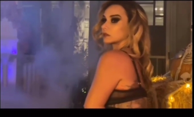 Click to view full size image
==============
DH_Shoot_2_-00785.jpg DH_Shoot_2_-00785.jpg