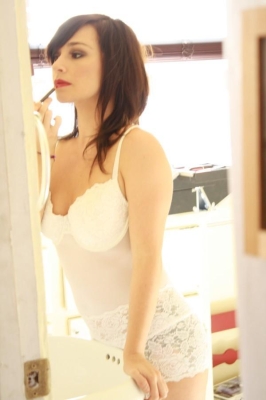 Click to view full size image
==============
Set_15_28229.jpg Set_15_28229.jpg